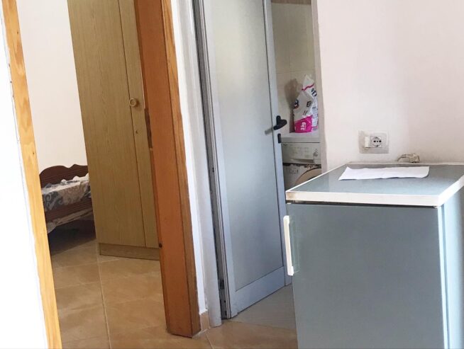 🏡 Jepet Apartament 2+1 me qera te ish Tregu Elektrik, Tirane