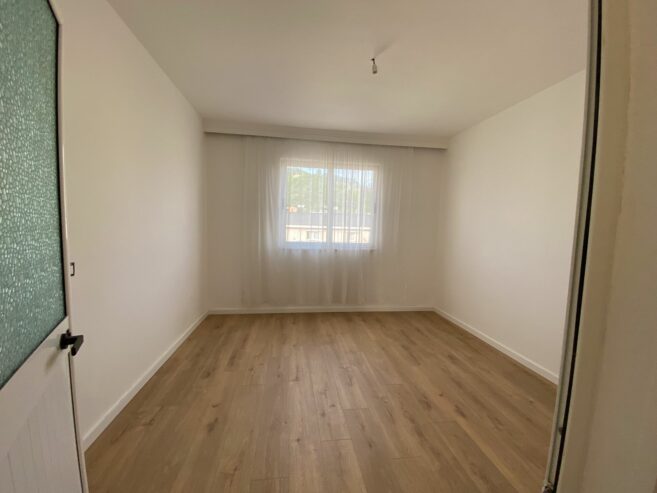 📌Jepet me qera apartament 2+1 75 m2📍Kombinat