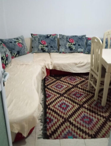 🏡 Jepet Apartament 1+1 me qera te Materniteti i Ri, Tiranë