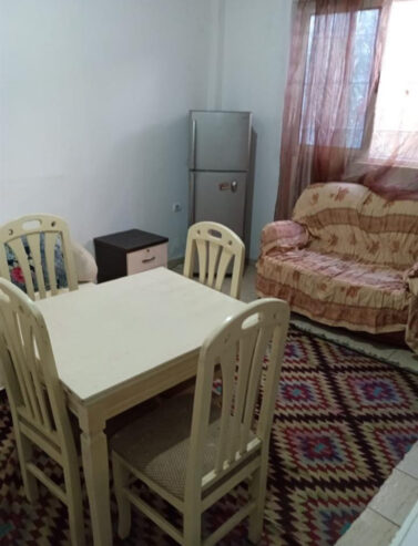 🏡 Jepet Apartament 1+1 me qera te Materniteti i Ri, Tiranë