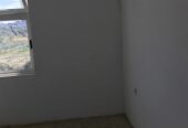 Shitet Apartament 2+1 ne Maminas Durres.