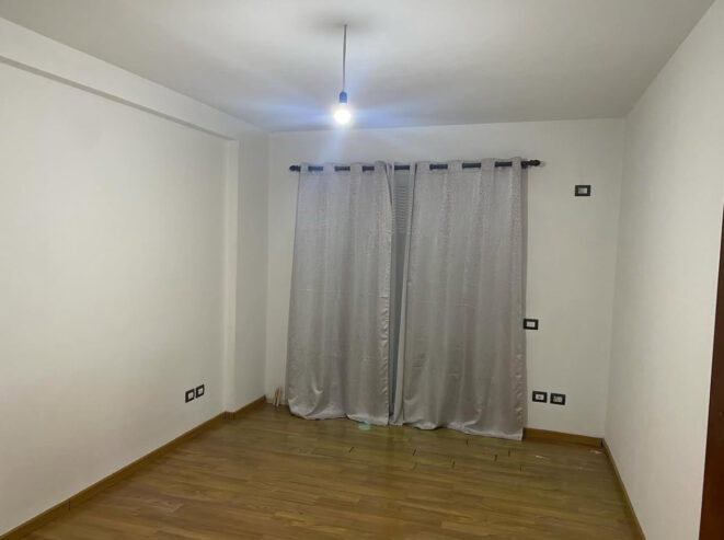 🏡 Jepet Apartament 3+1 me Qera mbi Oxhakun, Tiranë