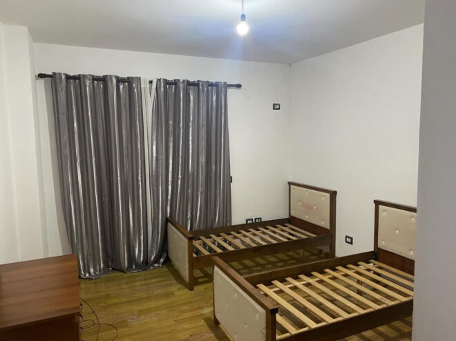 🏡 Jepet Apartament 3+1 me Qera mbi Oxhakun, Tiranë