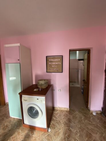 🏡 Jepet Apartament 2+1 me Qera te Xhamlliku, Tiranë