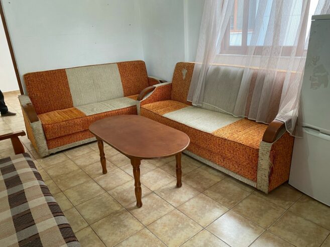 Jepet me qira Apartament 1+1 ne Rrugen Njazi Meka Tirane