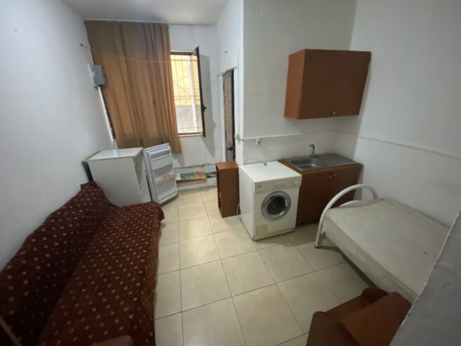 🏡 Jepet garsioniere me Qera mbi ish Tregun Elektrik, Tiranë
