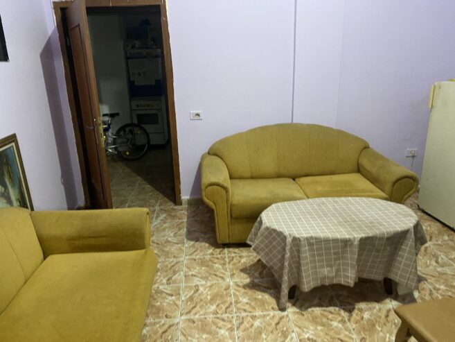 🏡 Jepet Apartament 1+1 me qera mbi Shkollen e Baletit, Tirane