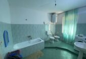 🏠 Jepet Hyrje Private 1+1 me Qera mbi fushen e Ali Demit, Tiranë