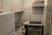 🏡 Jepet Apartament 2+1 me Qera te Harry Fultz, midis St Trenit dhe Zogut të Zi, Tiranë
