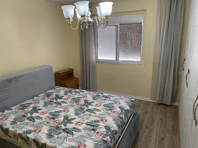 🏡 Jepet Apartament 2+1 me Qera te Harry Fultz, midis St Trenit dhe Zogut të Zi, Tiranë