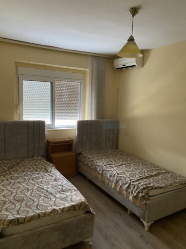 🏡 Jepet Apartament 2+1 me Qera te Harry Fultz, midis St Trenit dhe Zogut të Zi, Tiranë