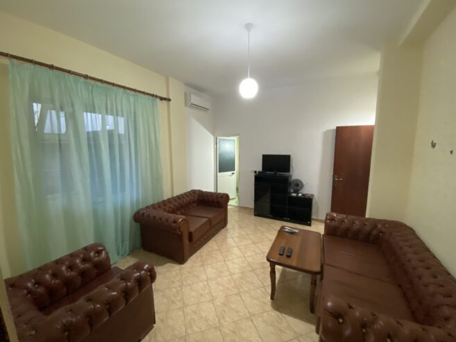 🏡 Jepet me Qira Apartament 2+1 Mbi Kompleksin Grand, Tiranë