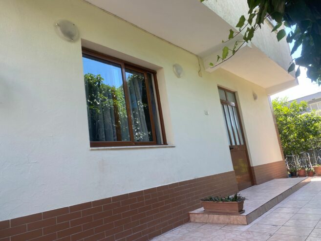 Jap me qira apartament 2+1 ne Rrugen Pandi Stillu Tirane.