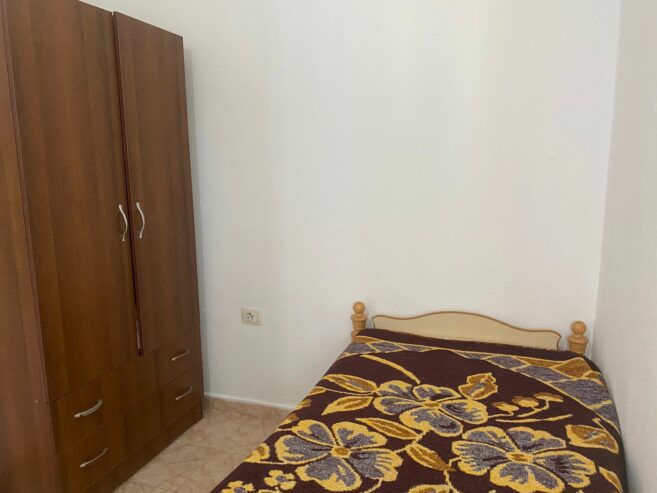 Jap me qira apartament 2+1 ne Rrugen Pandi Stillu Tirane.