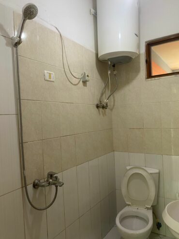 Jap me qira apartament 2+1 ne Rrugen Pandi Stillu Tirane.