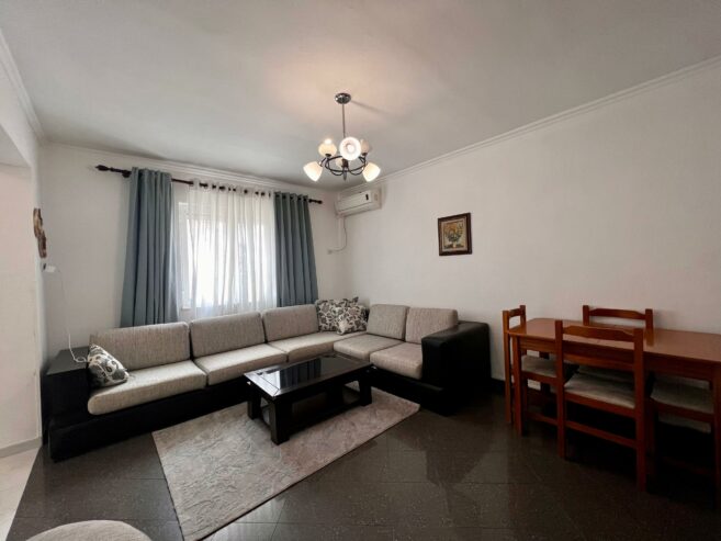 Jepet me qira, Apartament 2+1+ballkon “ Tregu Elektrik ” Ali Demi – Tiranë.