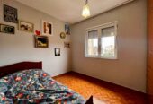 Jepet me qira, Apartament 2+1+ballkon “ Tregu Elektrik ” Ali Demi – Tiranë.