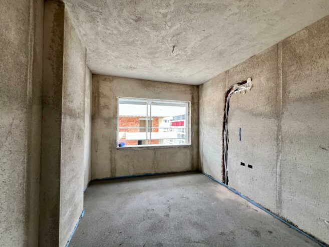 Shitet, Apartament 2+1+2, ”Univers City”, Tiranë.