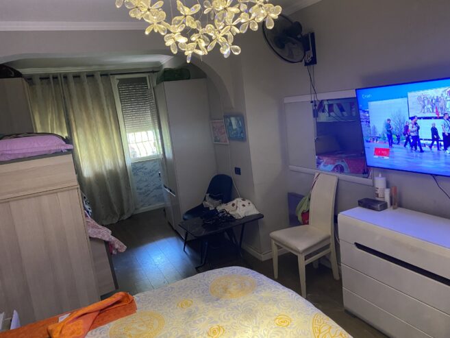 🏡 Jepet Shtëpi me Qera Ditore te Pazari i Ri🏙