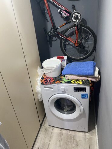 🏡 Jepet Shtëpi me Qera Ditore te Pazari i Ri🏙