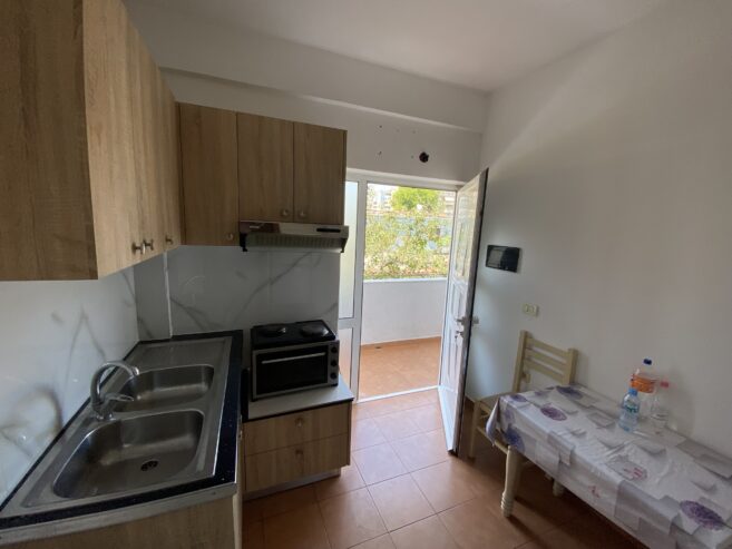 🏡 Jepet Apartament 1+1 me Qera te ish Stacioni i Trenit, Tiranë