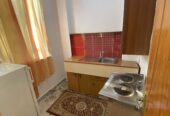 🏡 Jepet Garsioniere me Qera mbi Fakultetin Ekonomik, Rruga e Elbasanit