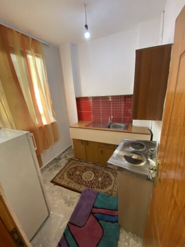🏡 Jepet Garsioniere me Qera mbi Fakultetin Ekonomik, Rruga e Elbasanit