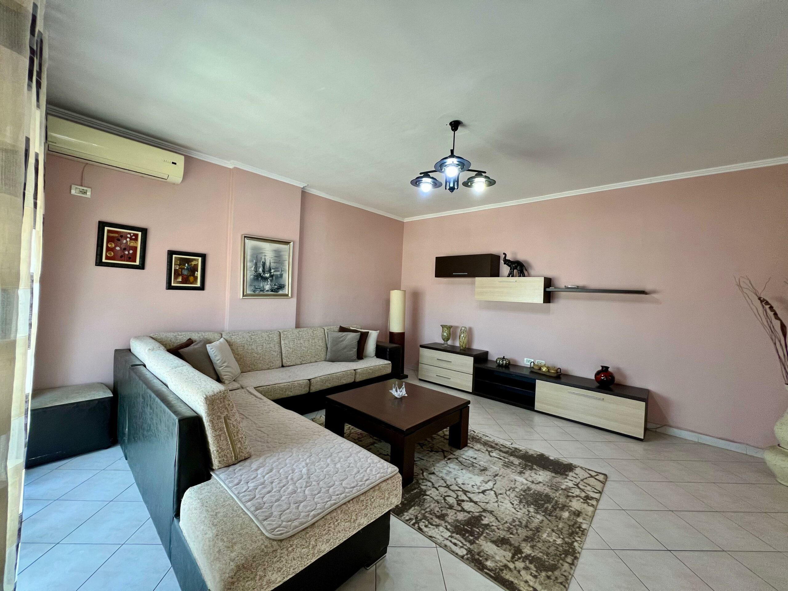 Qira, Apartament 2+1 ”Laprakë”, Tiranë.