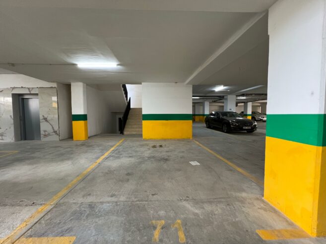 Shiten 3 Poste Parkimi ”Ish Fusha e Aviacionit”- Tiranë