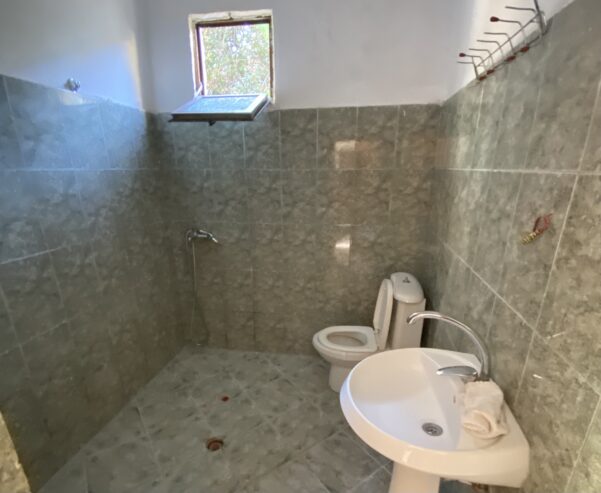 🏡 Jepet Garsioniere me Qera te Vilat Gjermane, Tiranë