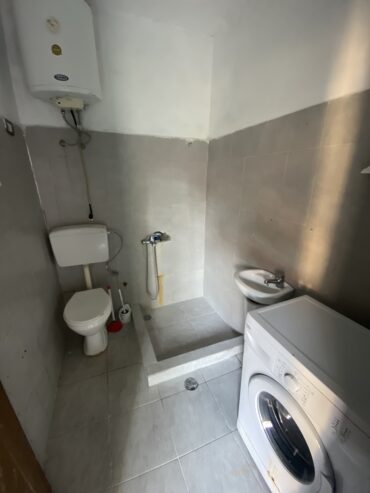 🏡 Jepet Apartament 1+1 me Qera mbi Ish Tregun Elektrik, Tiranë