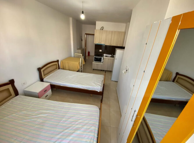 🏡 Jepet Garsioniere me Qera mbi Fakultetin Ekonomik, Tiranë