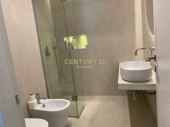 Apartament 2+1+ Post Parkimi per Qera te Ambasador 3