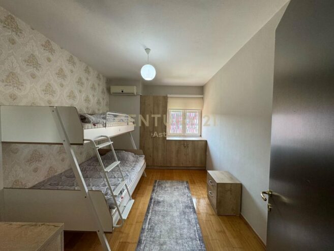 Apartament 2+1 për shitje pranë stadiumit Air Albania – Lokacion elitar në zemër të Tiranës