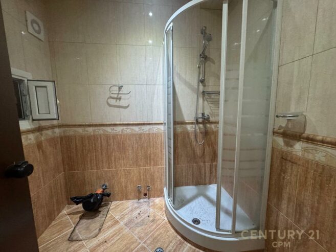 Apartament 3+1 per shitje tek Rruga e Elbasanit