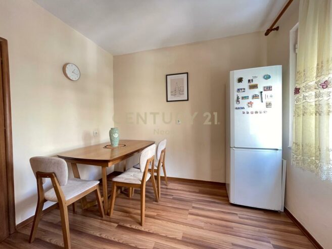 APARTAMENT MODERN 3+1+2 PËR QIRA, TEK GARDA !!