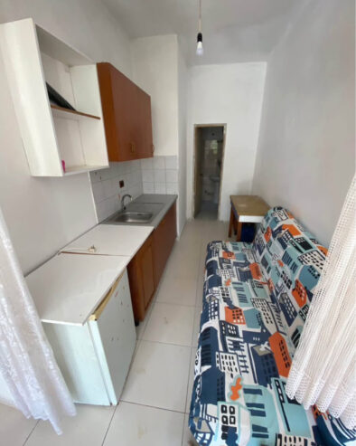 🏡 Jepet Garsioniere me Qera mbi Ish Tregun Elektrik, Kompleksi Grand, Tiranë