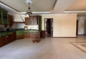 SHITET APARTAMENT 2+1+2 TEK KAFE ROMA, ISH-BLLOK !