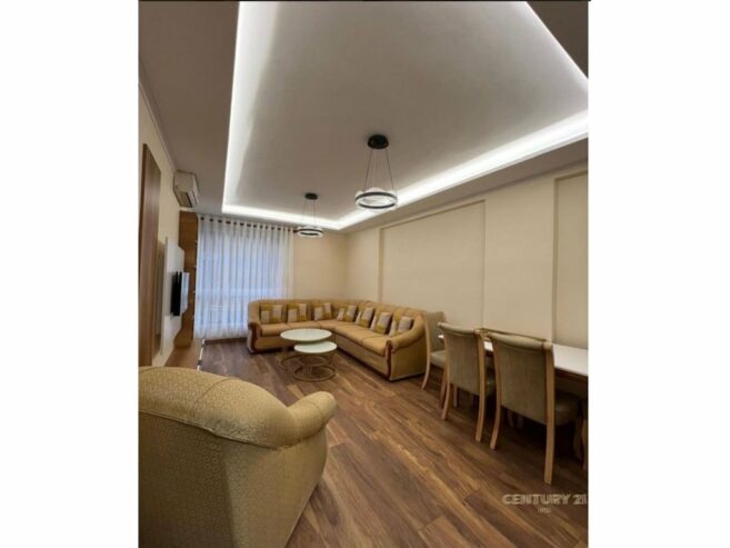 SHITET APARTAMENT 1+1 PRANE PAZARIT TE RI !